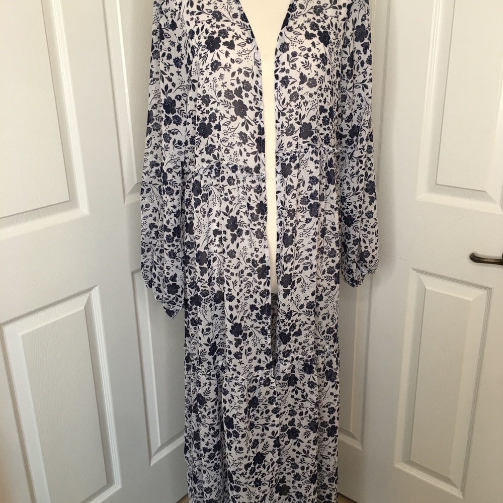 White and Blue Chiffon Duster NWT